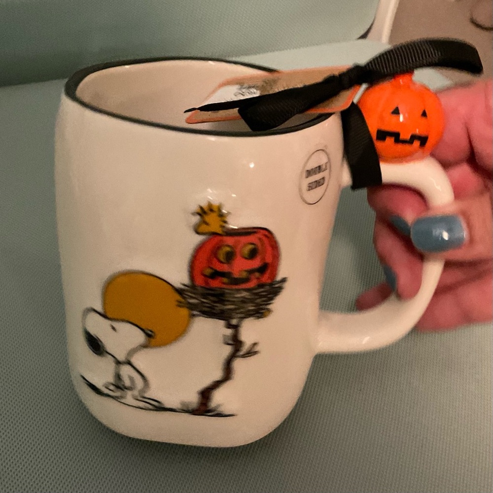 NEW Peanuts x Rae Dunn Snoopy Pumpkin Halloween Spooky Season Mug - Picture 2 of 6